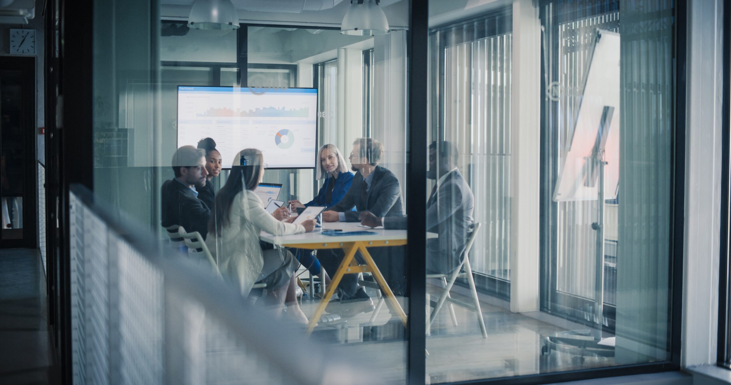 Board meeting discussing AI in the organisation